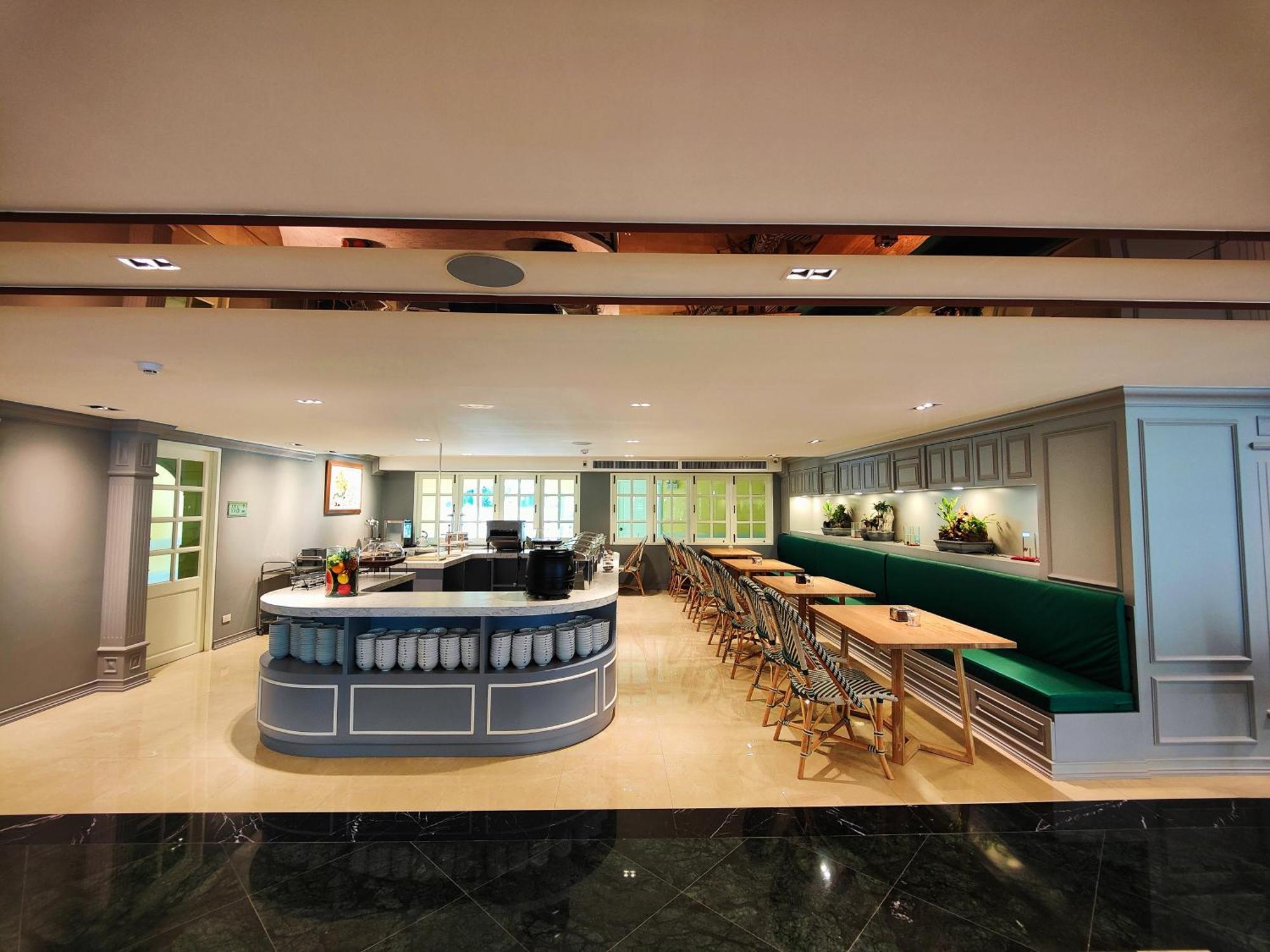 Siri Grand Bangkok Hotel Экстерьер фото